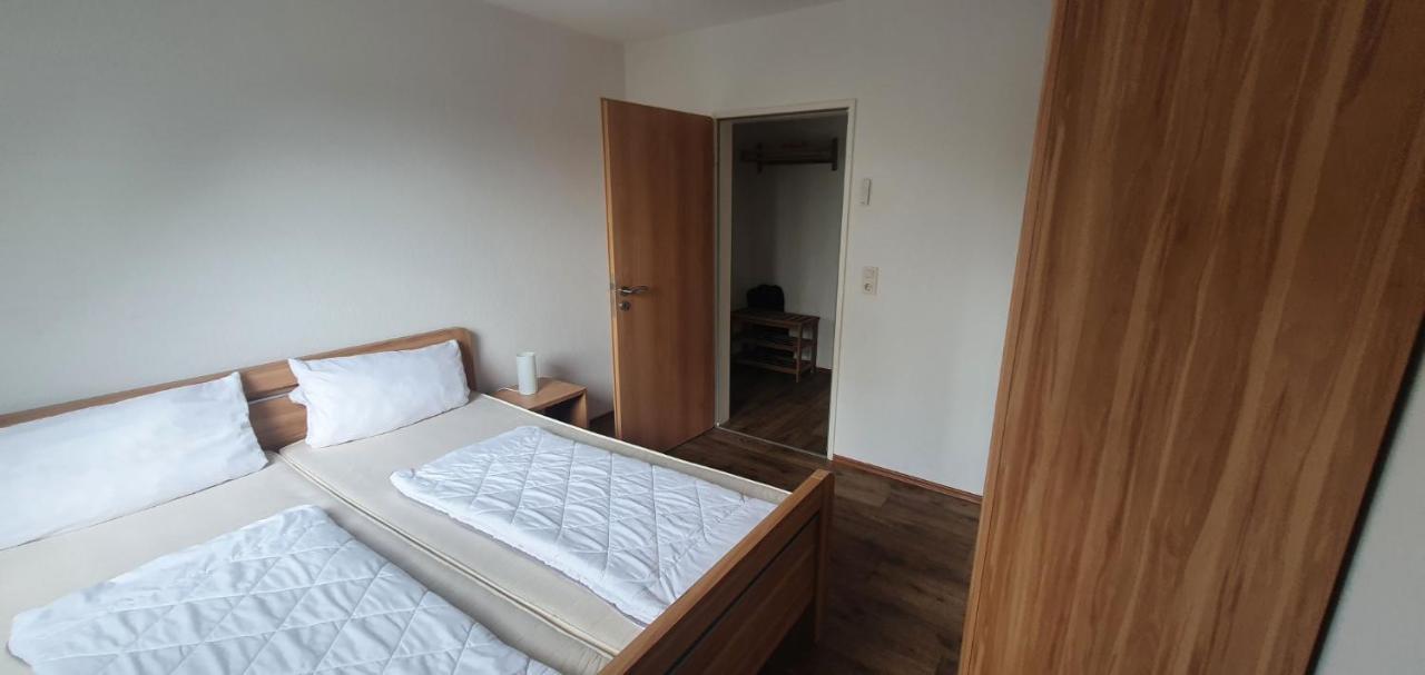 Ferienhaus Am Wellenpark Norddeich Екстериор снимка